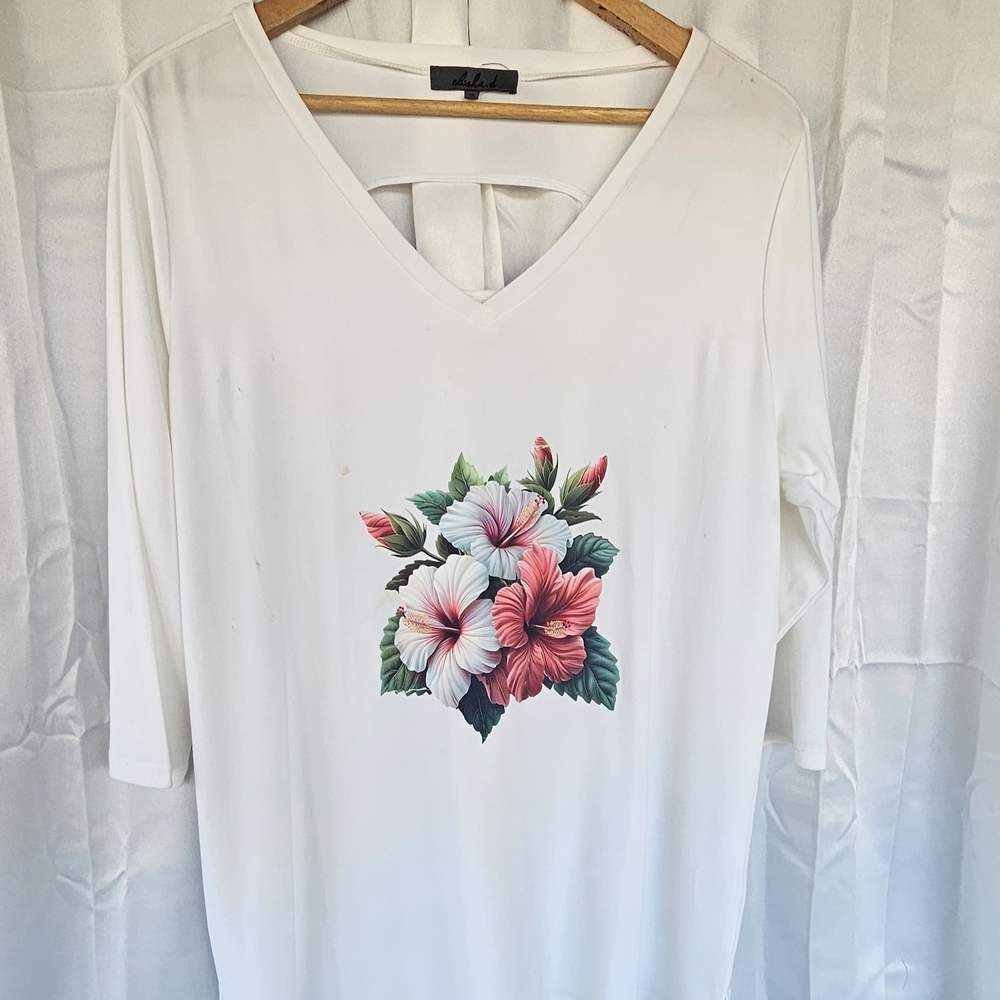 Elegant White Floral Women's Top